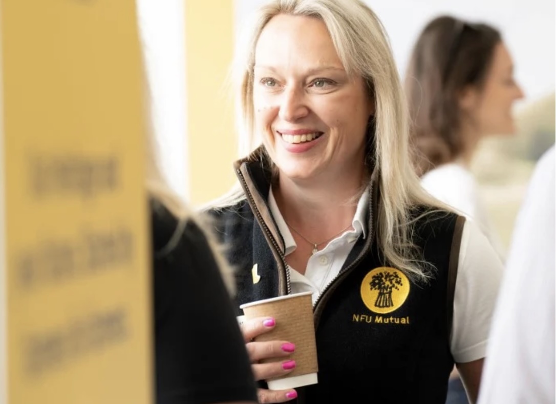 Retailers Anticipate Boost from England's World Cup Journey